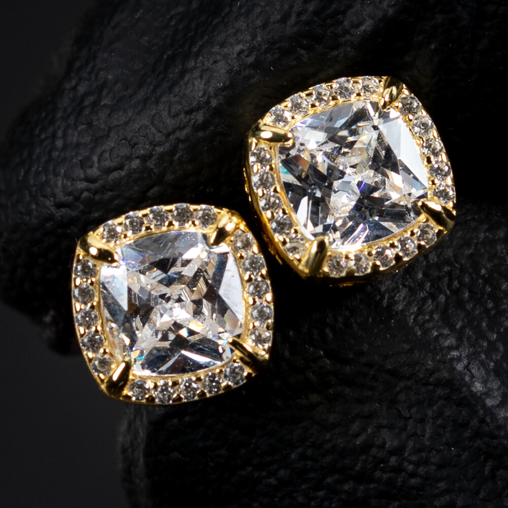 Small Yellow Gold Plated 925 Sterling Silver Men&#39;s Women&#39;s Cushion Cut Stud Earrings