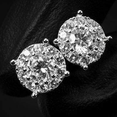 Round 14K White Gold Round Iced Cz Hip Hop Men&#39;s Flower Cluster Stud Circle Screw Back Earrings