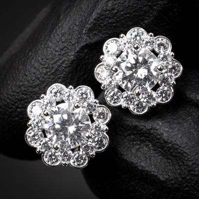 Round Halo Brilliant 925 Sterling Silver White Gold Flower Cluster Hip Hop Stud Earrings