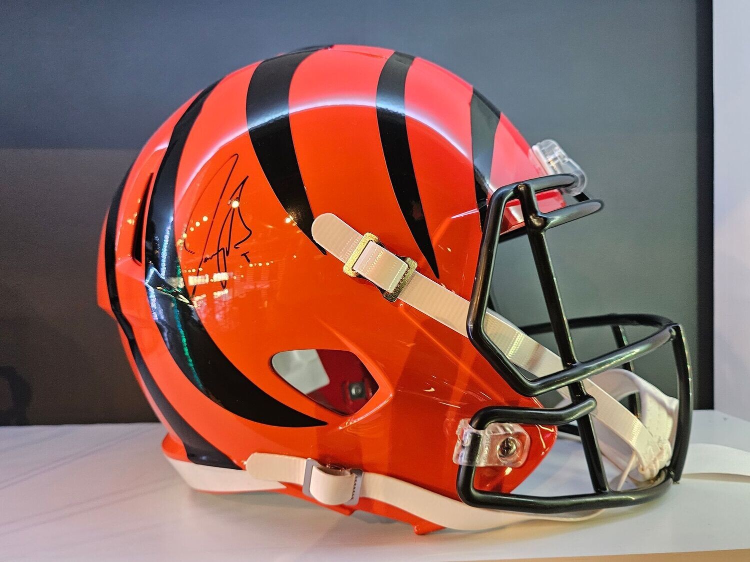 Joe Burrow NFL Bengals ​​Speed Replica Helmet