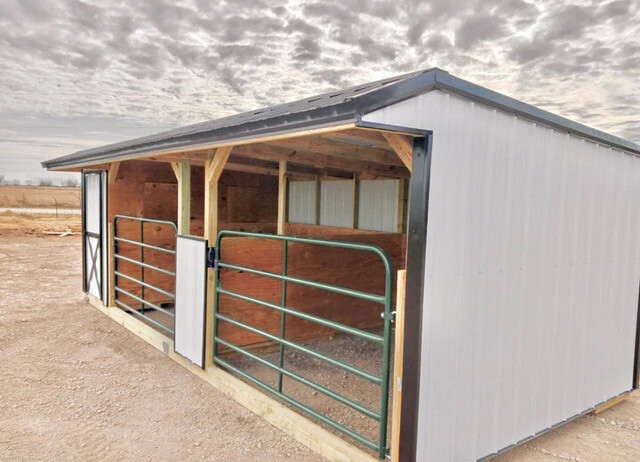 10x27 TWO STALL BARN