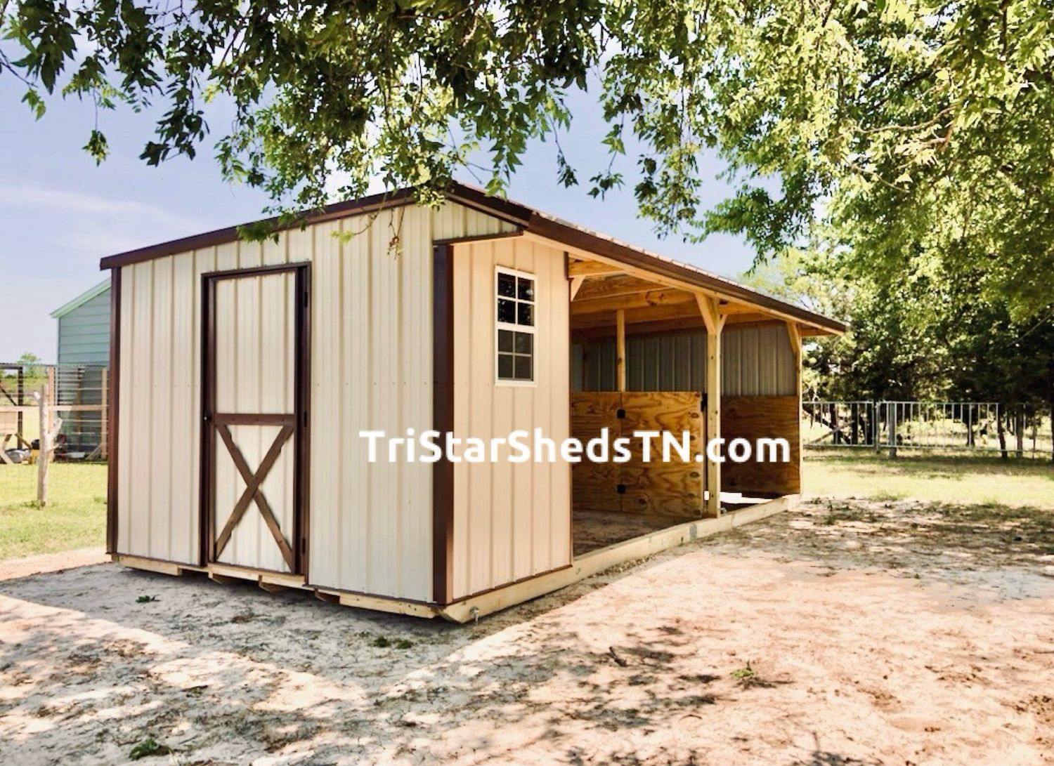 8x24 LOAFING SHED Side Door Tackroom, Run Divider Wall
