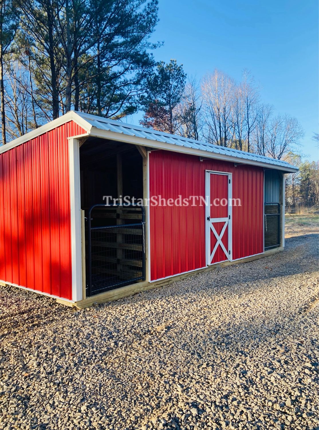 8x24 MINI BARN. Center Feed Room