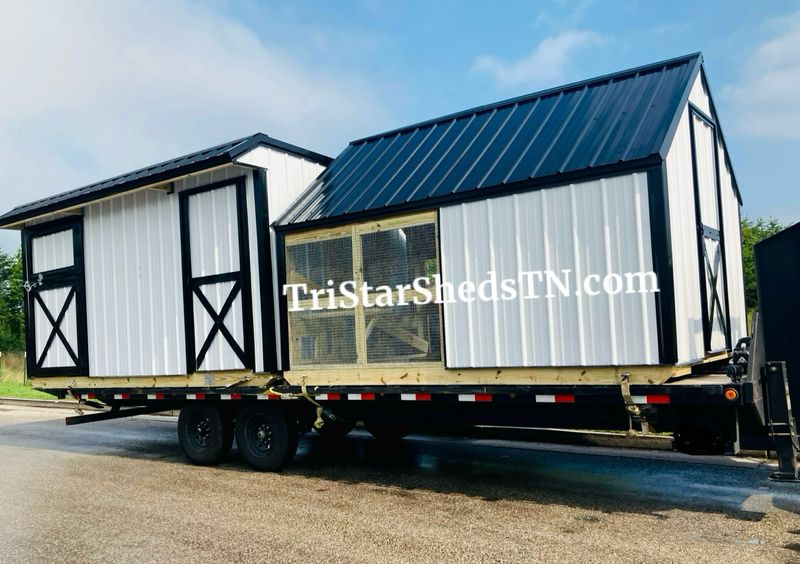 DELUXE DUO Tiny Barn &amp; Day Ranger Coop