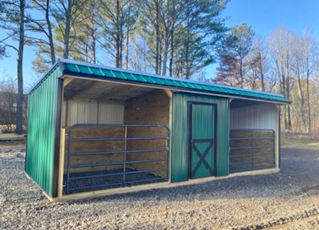 10x24 TWO STALL BARN. With Tube Gates (SOLD)