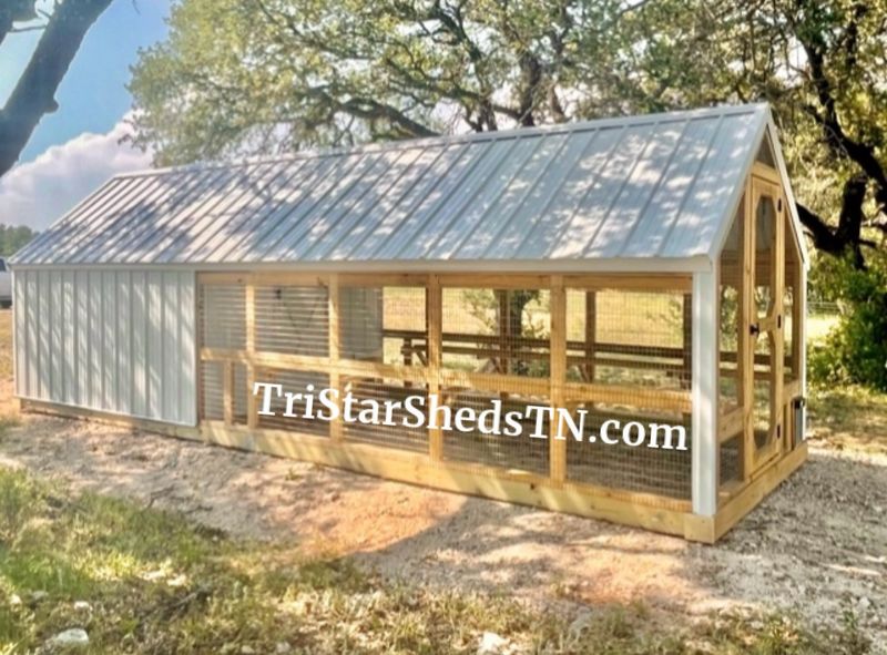 8x18 Deluxe Ranger Coop. With Vinyl Flooring