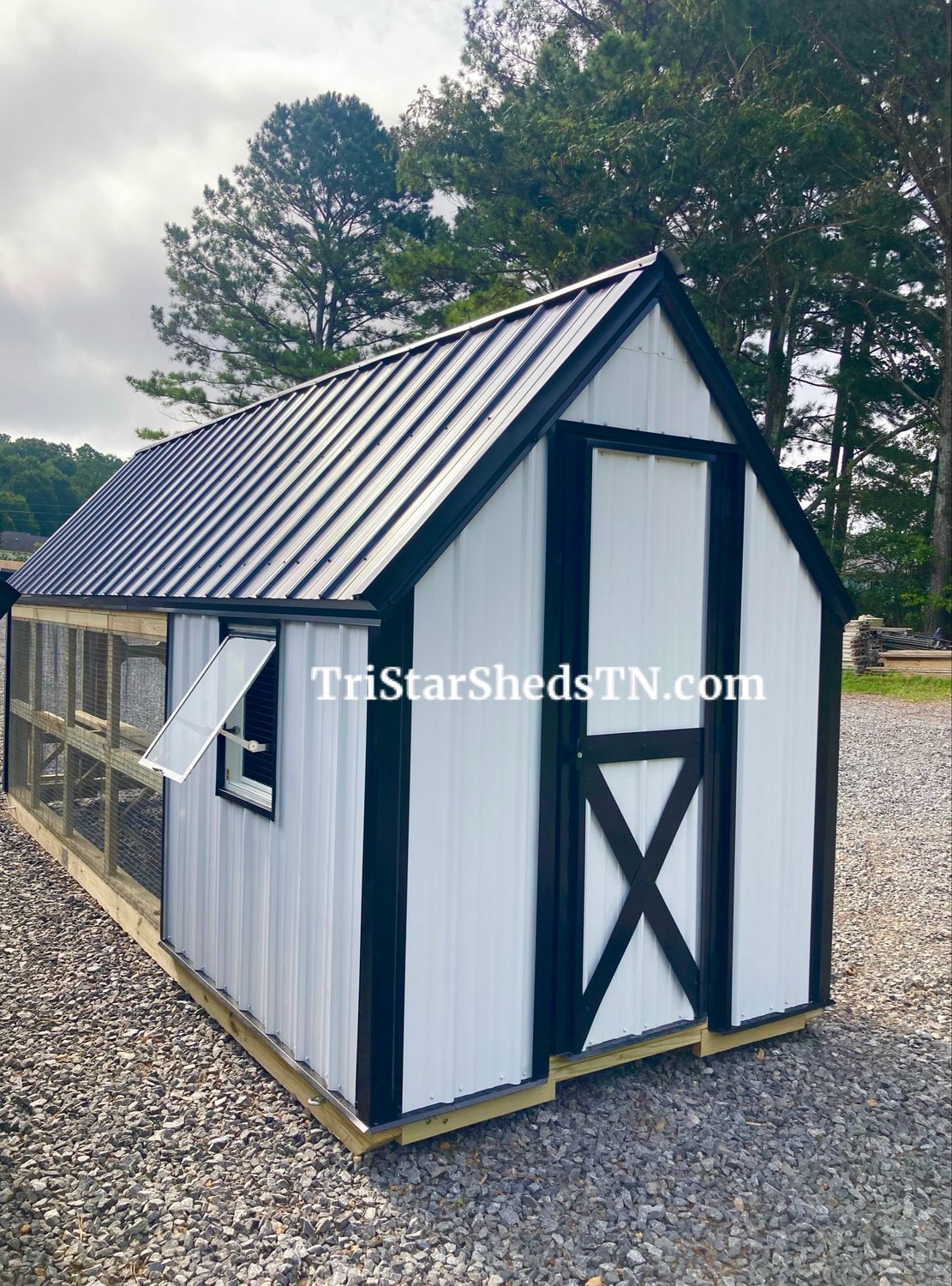 6x18 Day Ranger Coop