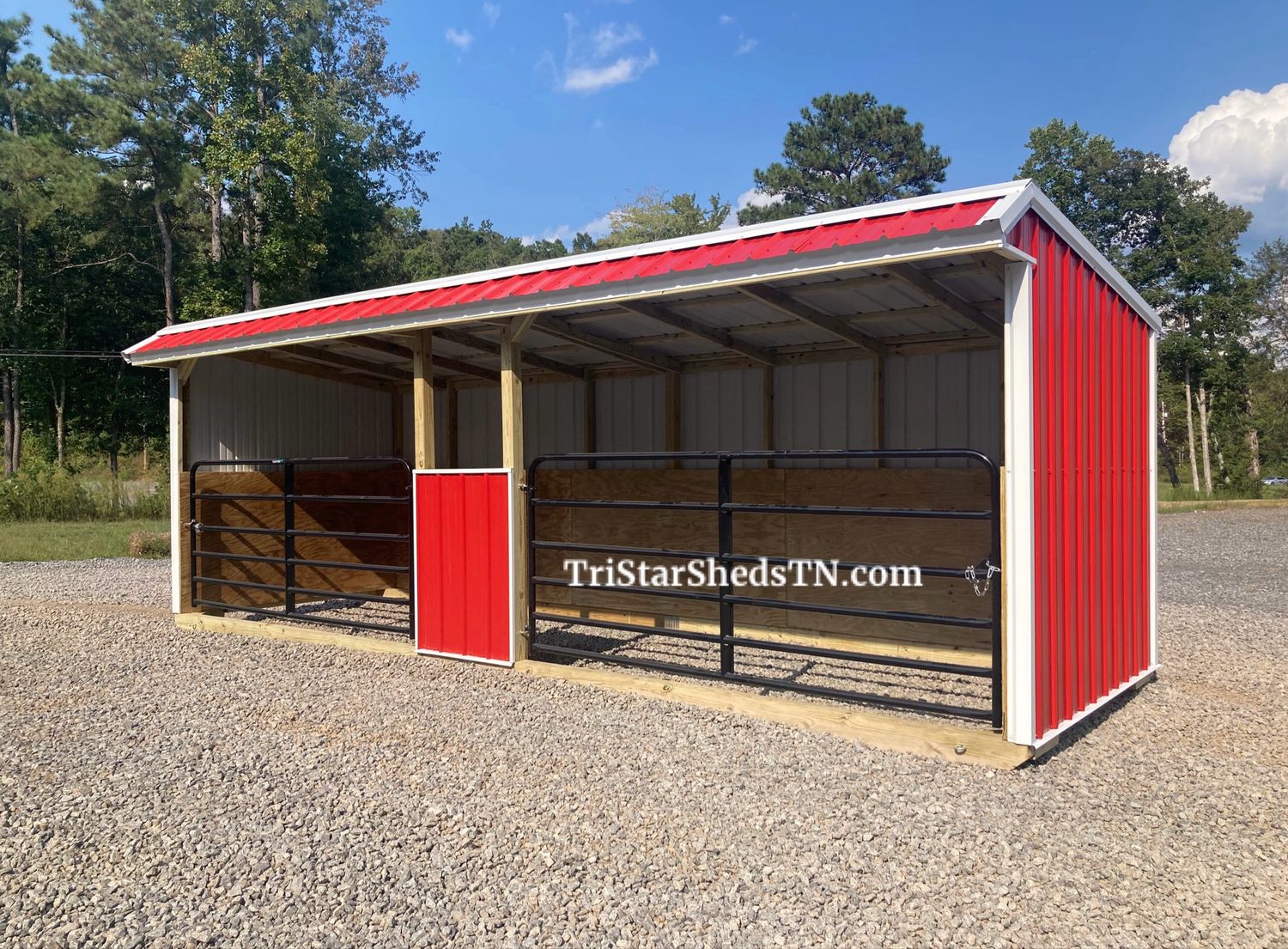 8x24 RUN IN SHED WITH TUBE GATES