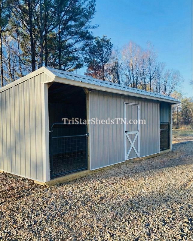 8x24 MINI BARN. With 4’ Gates, Center Feed Room