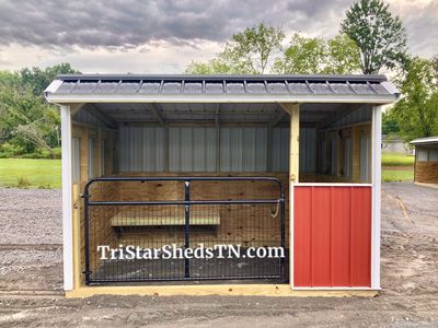 8x12 GOAT SHED With Bunk
