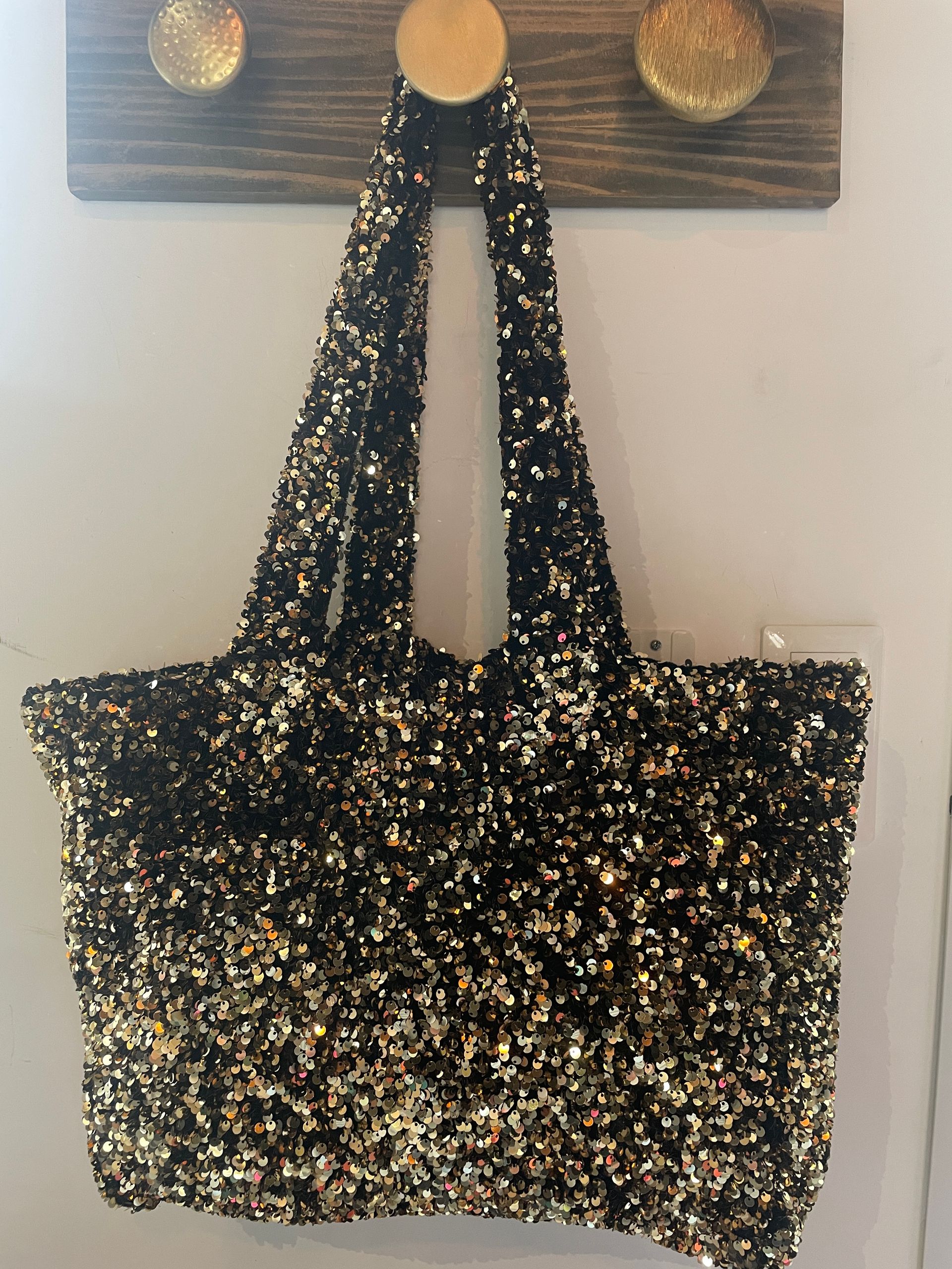SAC CABAS A SEQUINS DORES