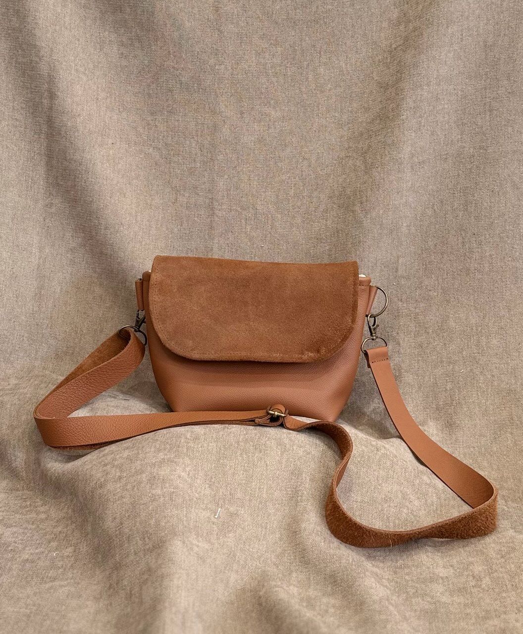 SAC A MAIN A RABAT EN CUIR