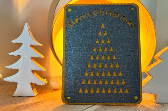 Carte de voeux sapin ajourée