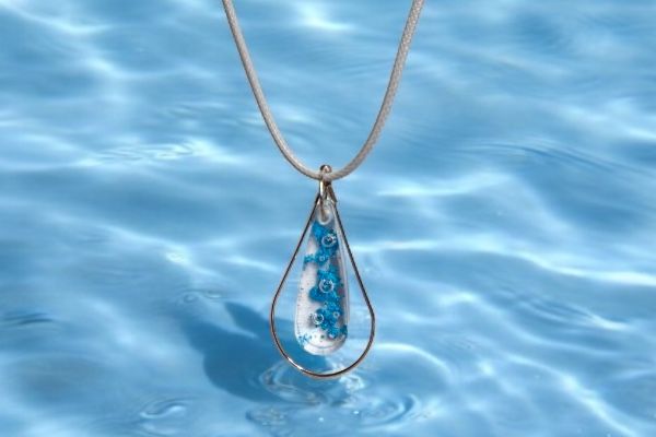 Pendentif ‘Goutte pétillante’