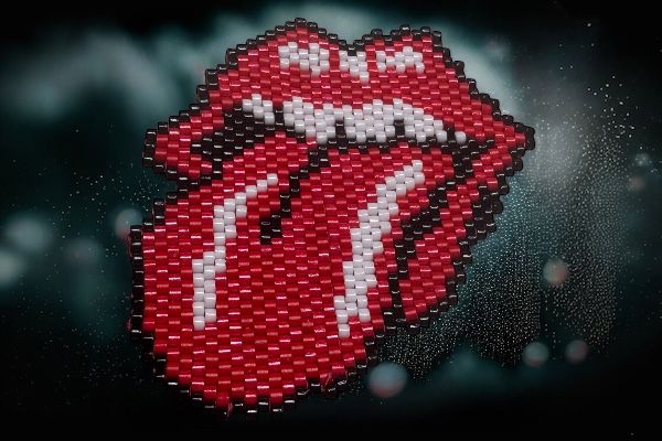 Broche 'Tissage rebelle'