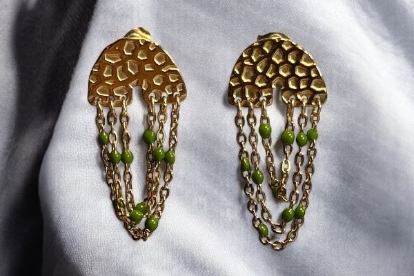 Boucles d’oreilles ‘Prés en suspens’