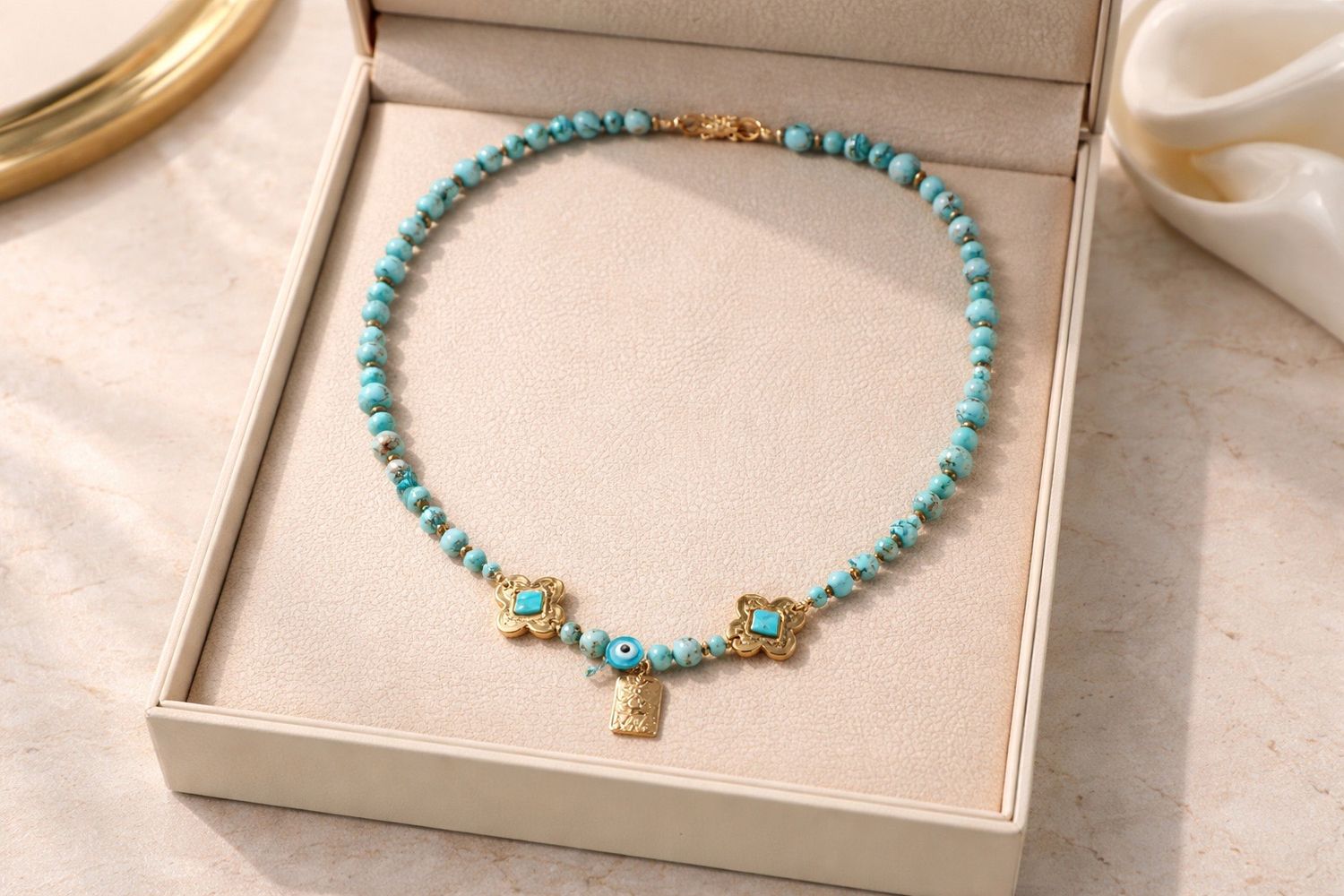 Collier ‘Talisman d'azur'