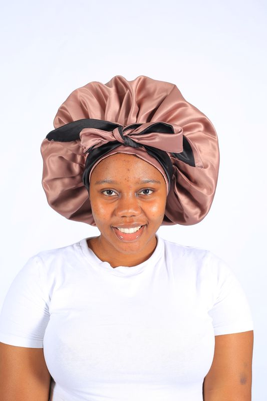 Thick Satin Bonnet Lavender &amp; Bkack