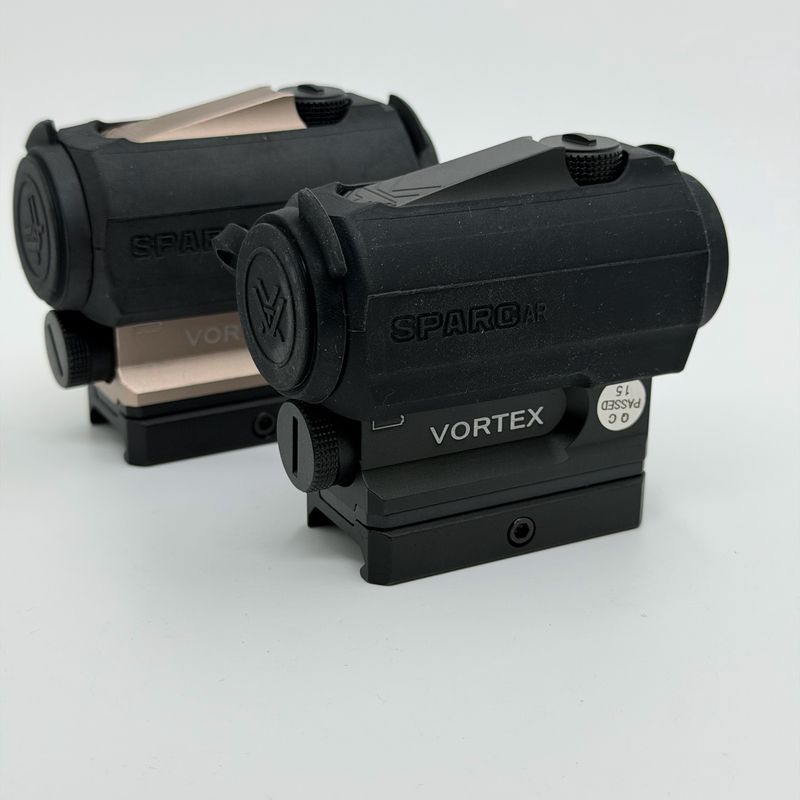 Vortex SPARC Red Dot Replica – Compact Red Dot Sight with Full Rubber Armor