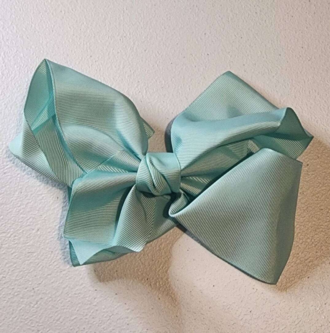 Jumbo Blue Bow With Clip