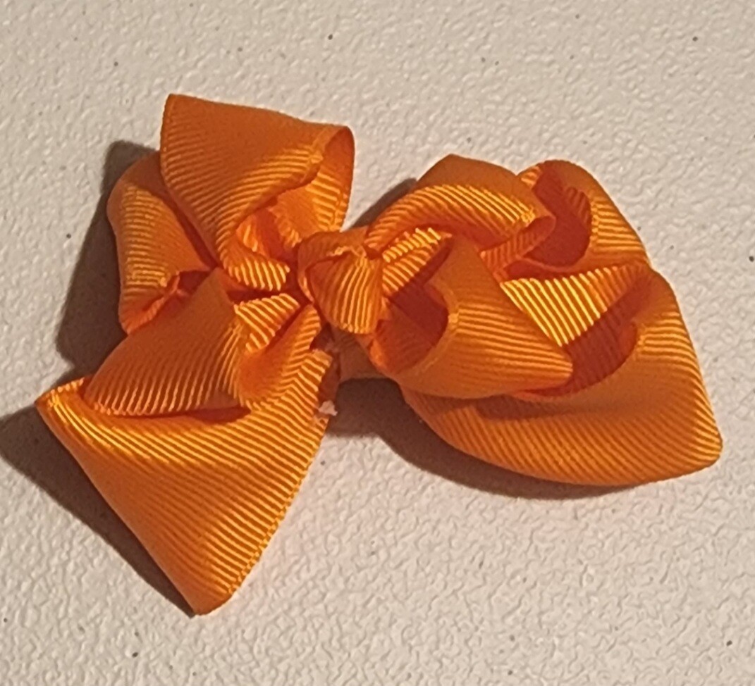 Medium Orange Bow With Clip