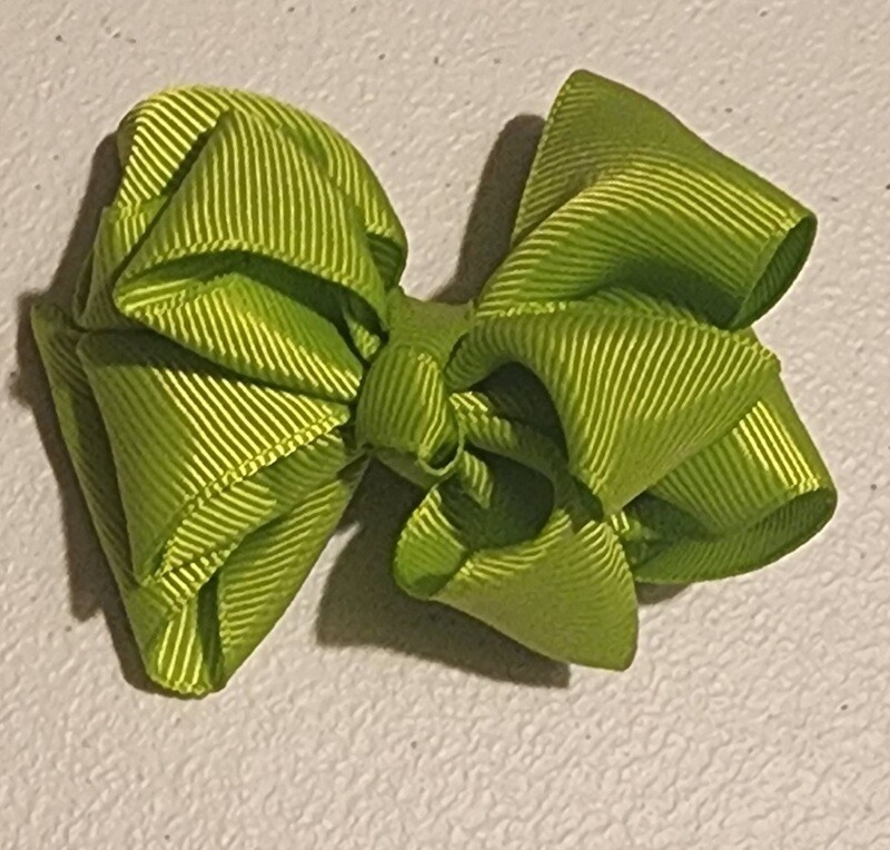 Medium Green Bow With Clip