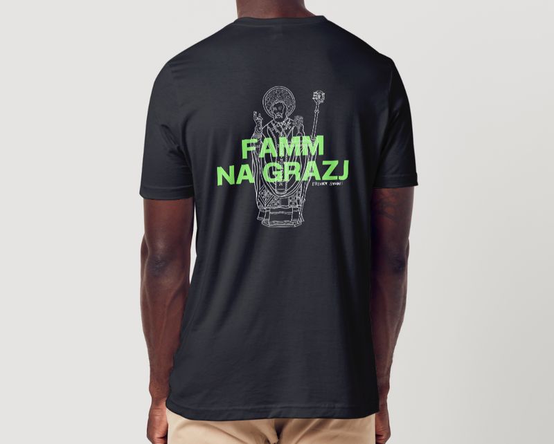 T-shirt