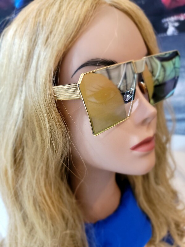 GOLD TONE to the bone Shades
