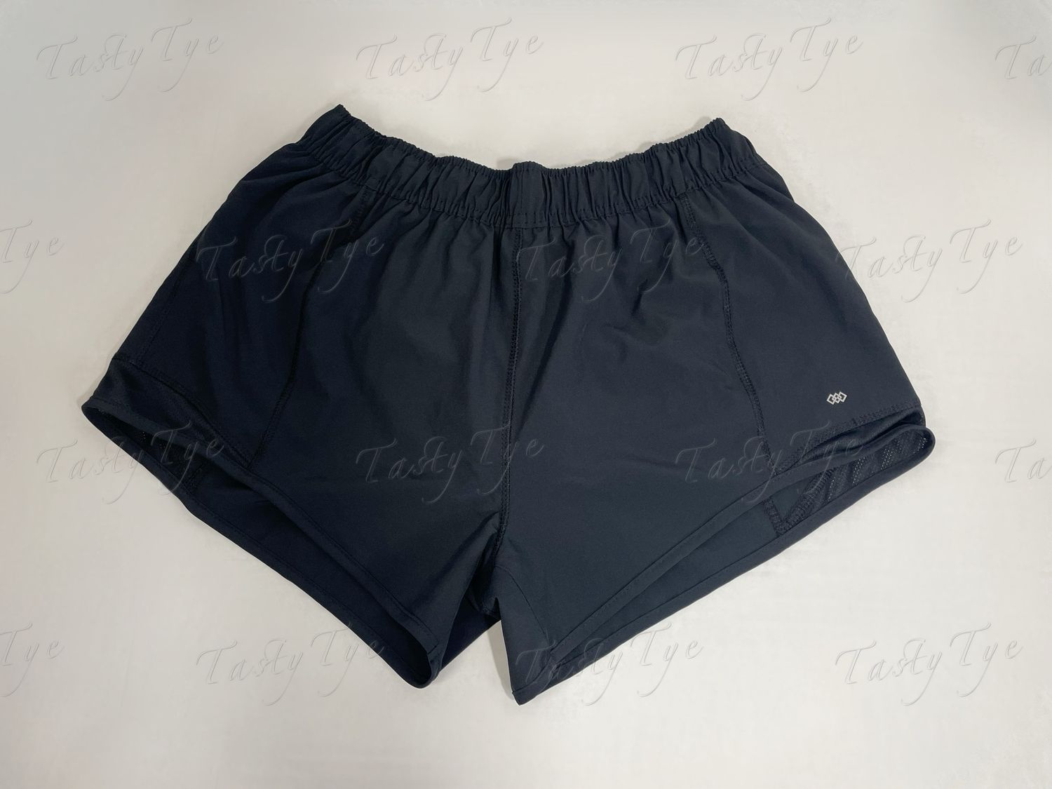 HIKE ME UP Black Athletic Shorts