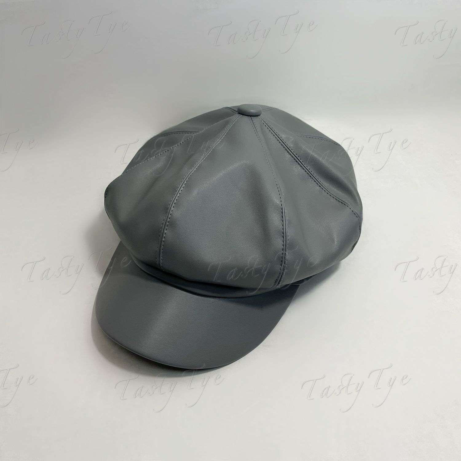 GREYHOUND Leather Cap