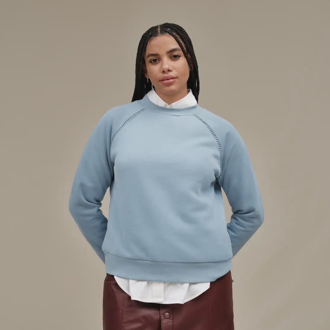 Classic Crewneck F24, Color: Whale, Size: S