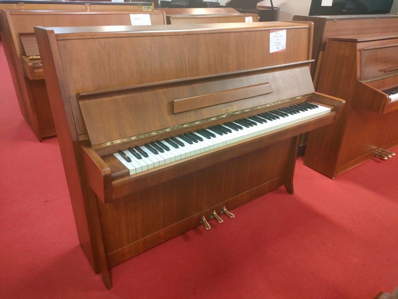 Piano droit Petrof 115 occasion