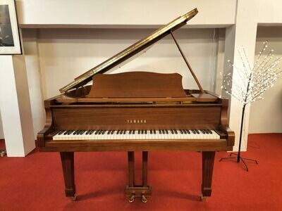 Piano à queue Yamaha G2 bois d'occasion Piano à queue Yamaha G2 bois d'occasion