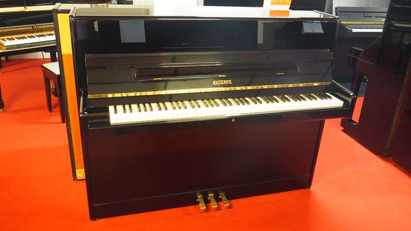 Piano droit d'occasion Euterpe 117 Langlau Piano droit allemand noir laqué Euterpe Langlau