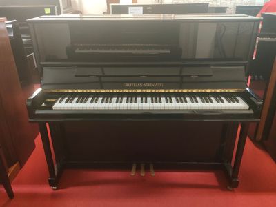 Piano droit Grotrian Steinweg 124 d'occasion Piano droit Grotrian Steinweg d'occasion
