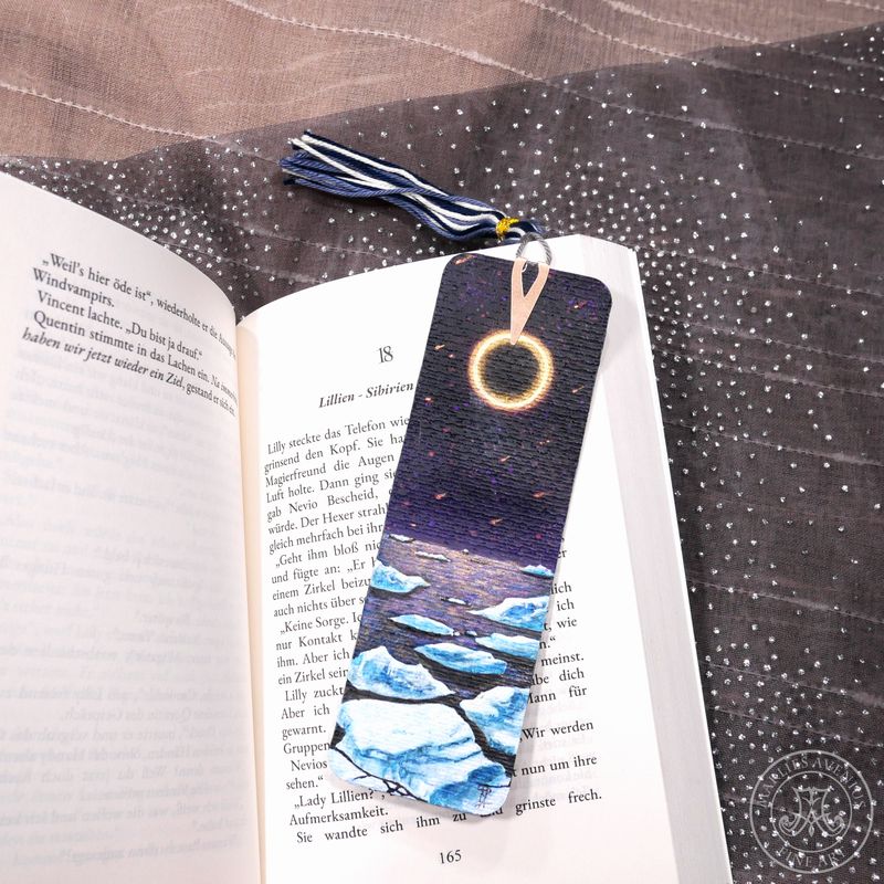 Hand-painted bookmark | Lesezeichen "Eclipse"