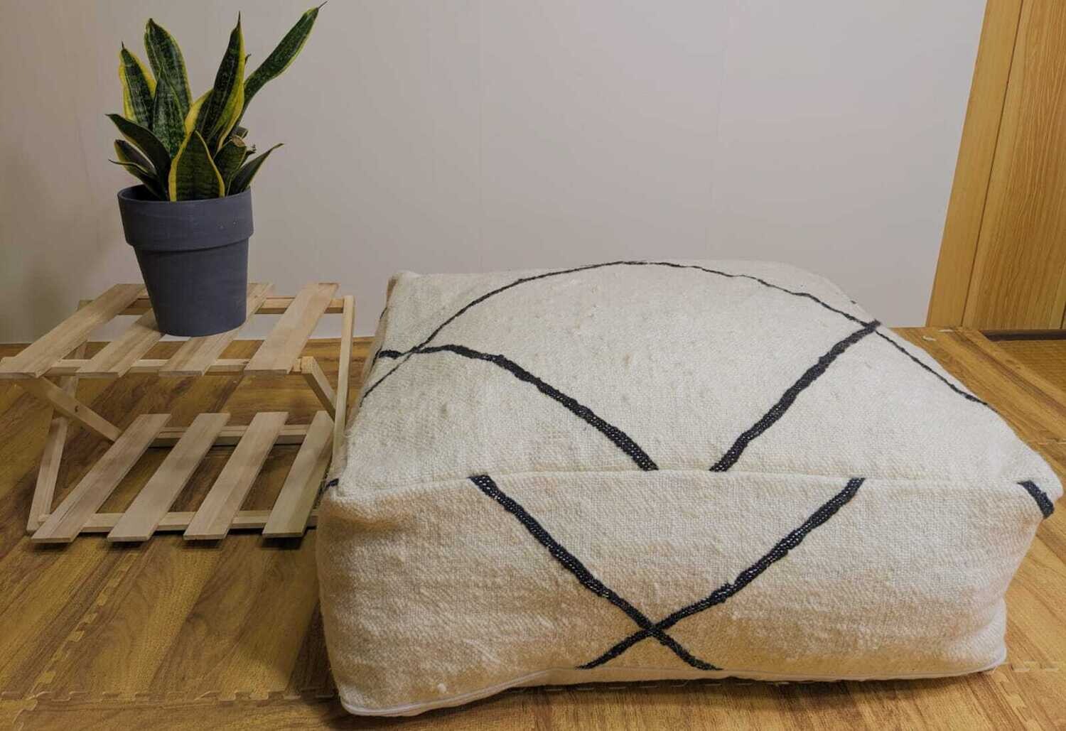 Tigmi Decor | 厳選したベニワレンとモロッコプフのインテリア Tigmi Decor | 厳選したベニワレンとモロッコプフのインテリア