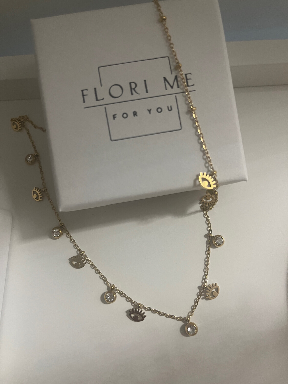 Kette mit Anhänger Auge
