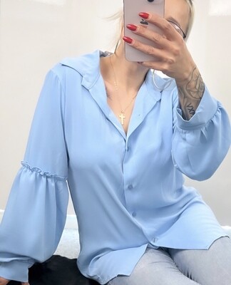 Bluse mit Laternenärmel und Knöpfen