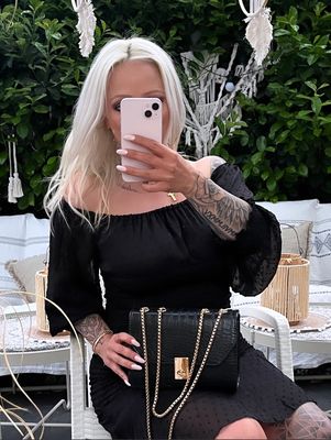 Sexy Mini Kleid mit Carmen Ausschnitt