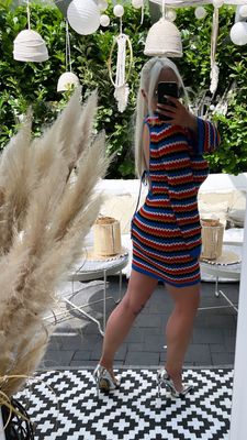 Sexy Strickkleid Rückenfrei gehäkelt