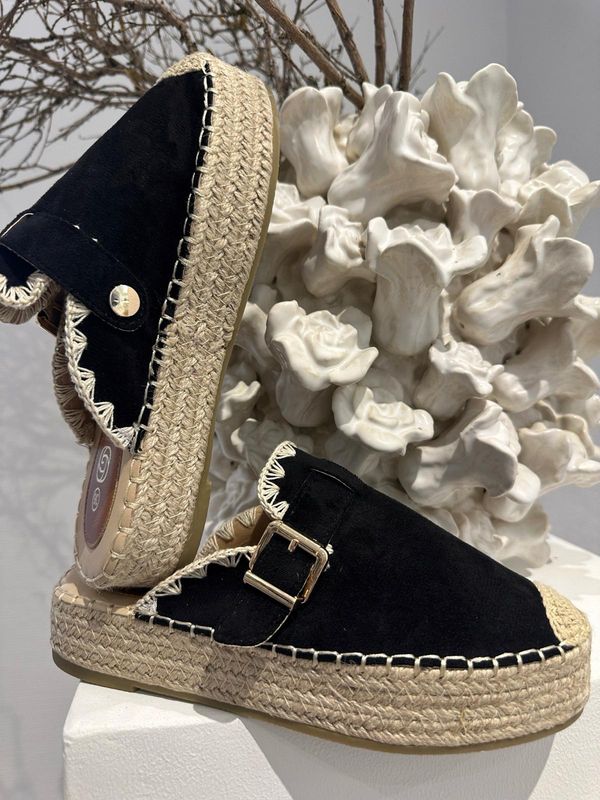 Schuhe