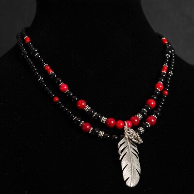 Pendleton Round-Up Coral and Onyx Feather Necklace