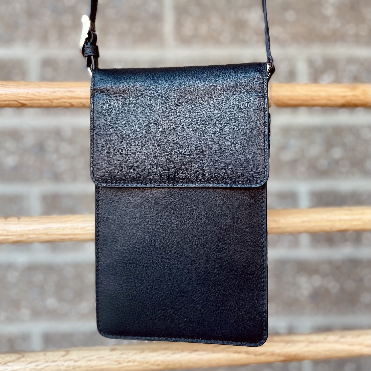 Pendleton Round-Up Slim Clear Phone Bag