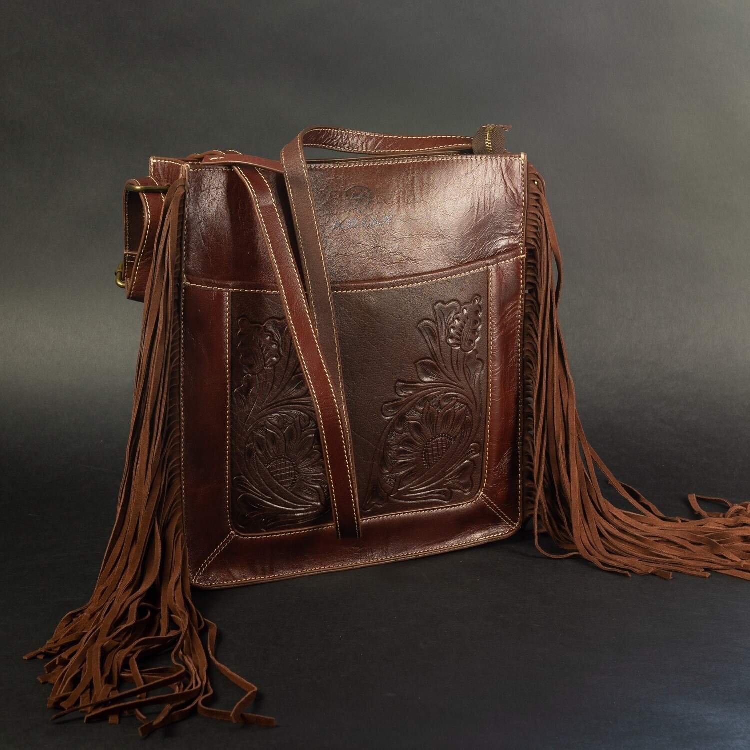 Pendleton Round-Up Ariat Victoria Messenger Bag
