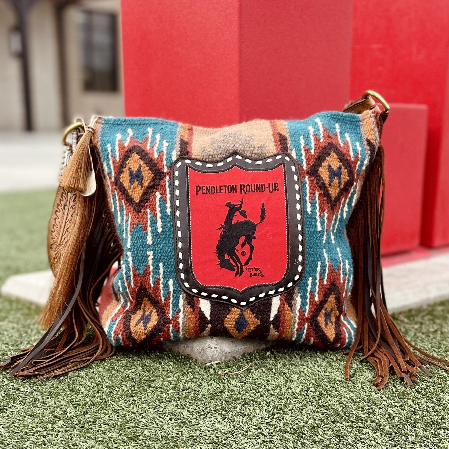 Six Diamond Bag Saddle Blanket Tote w/ Pendleton Round-Up Back Number Patch