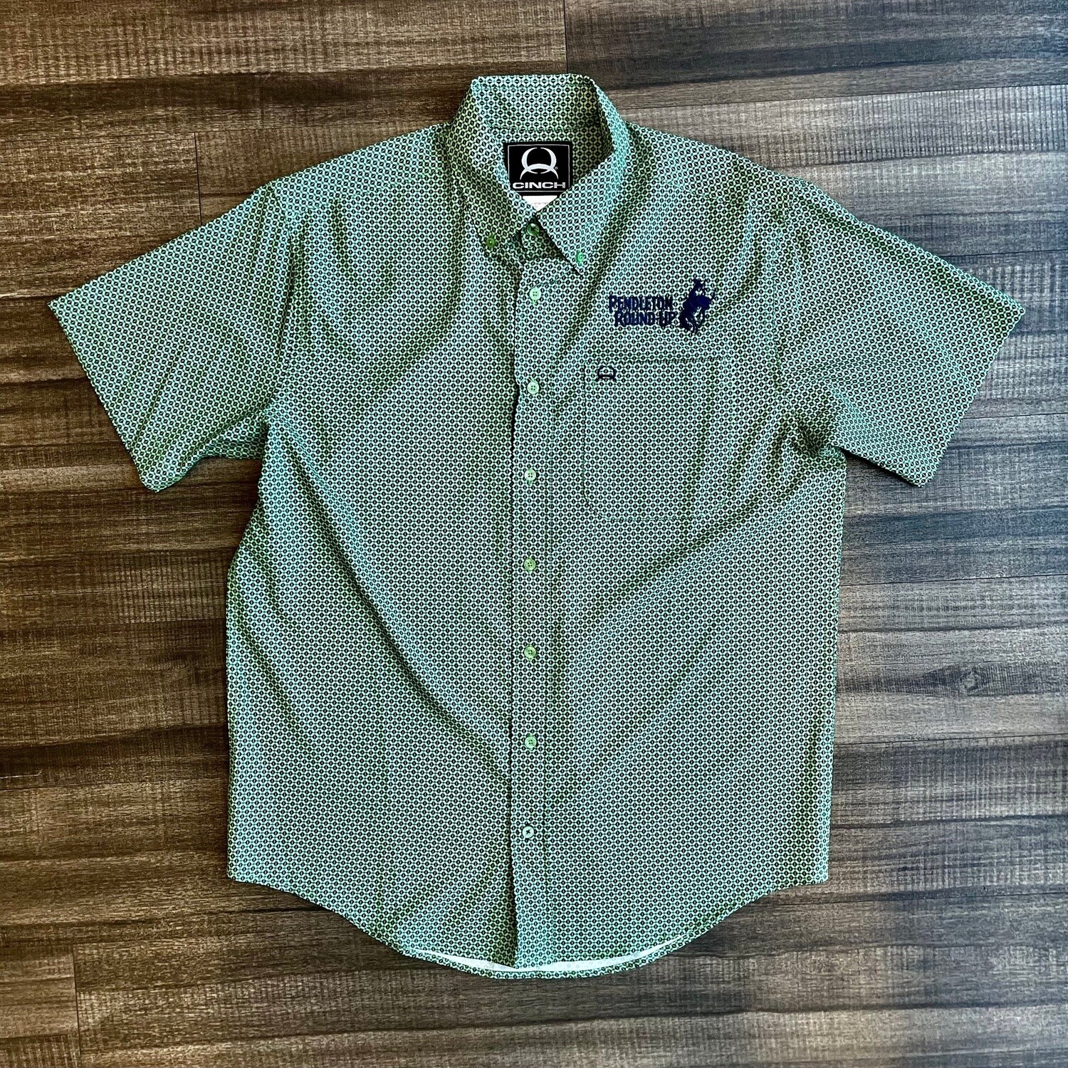 Men&#39;s Cinch Pendleton Round-Up Green Geometric Arena Flex Short Sleeve Button Up