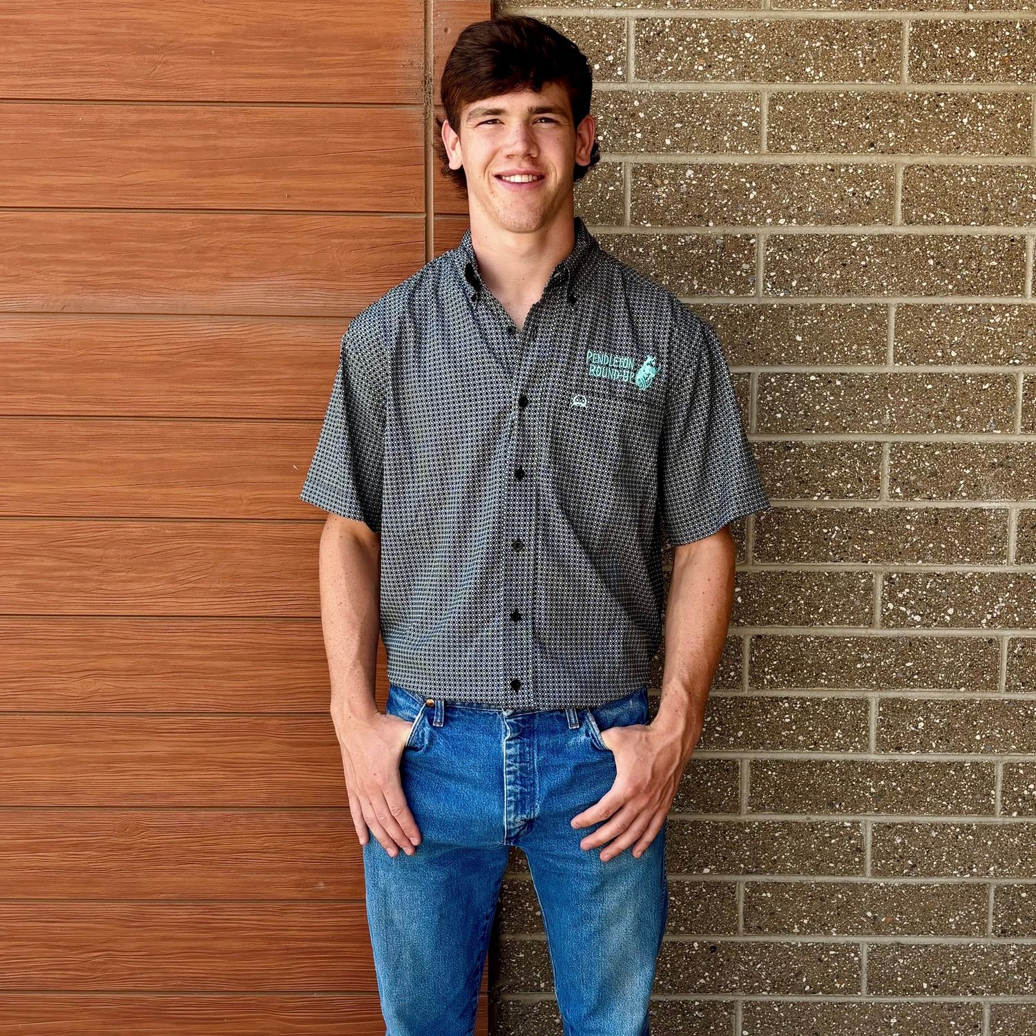 Men&#39;s Cinch Pendleton Round-Up Teal Diamond Geometric Arena Flex Short Sleeve Button Up