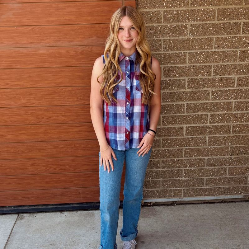 Ladies Pendleton Round-Up Plaid Sleeveless Snap