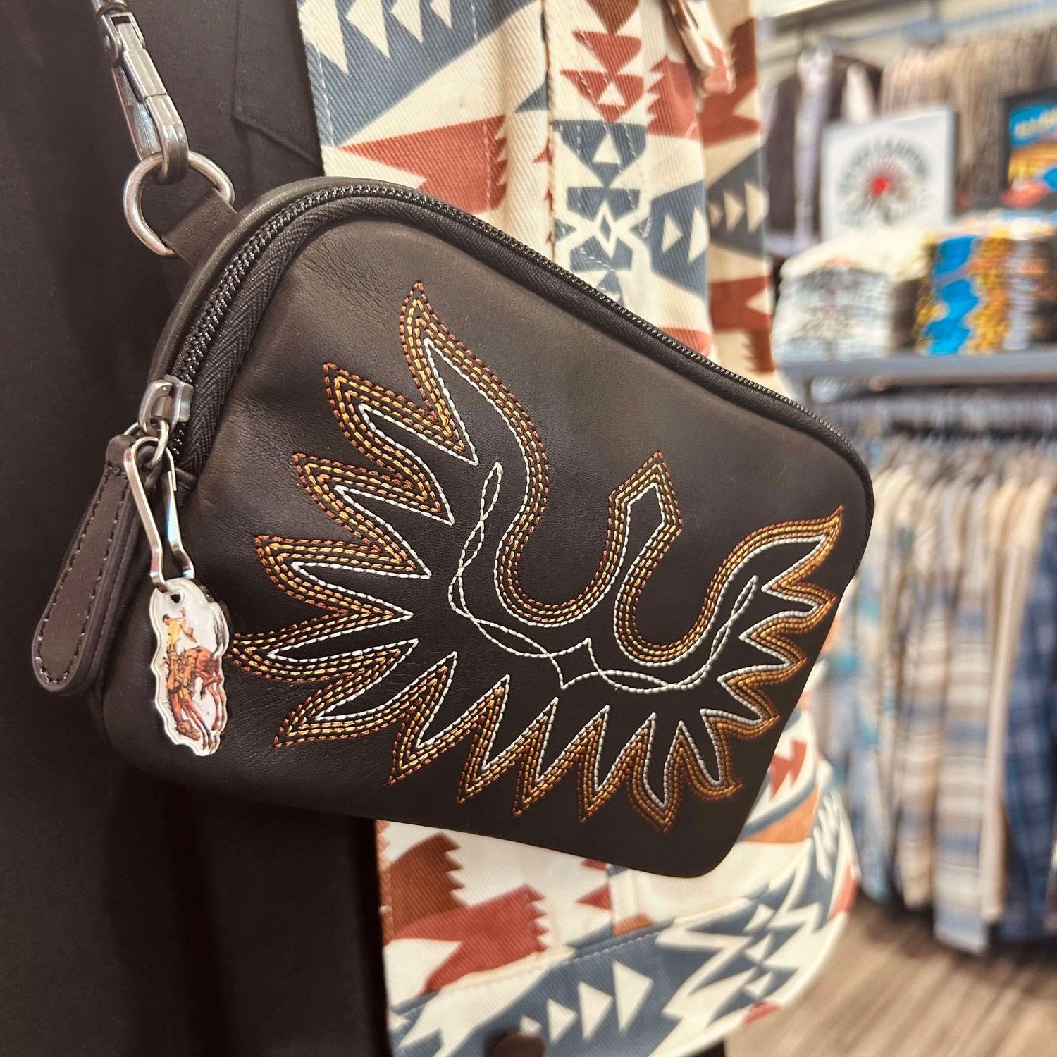 Pendleton Round-Up Ariat Casanova Belt Bag, Color: Black
